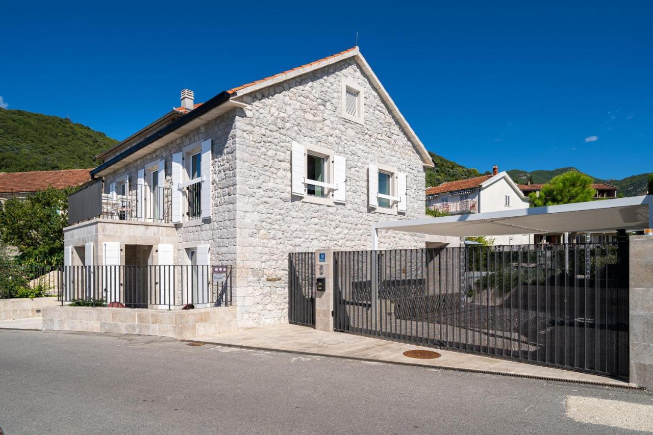 Villa Lastva Tivat Buitenkant foto